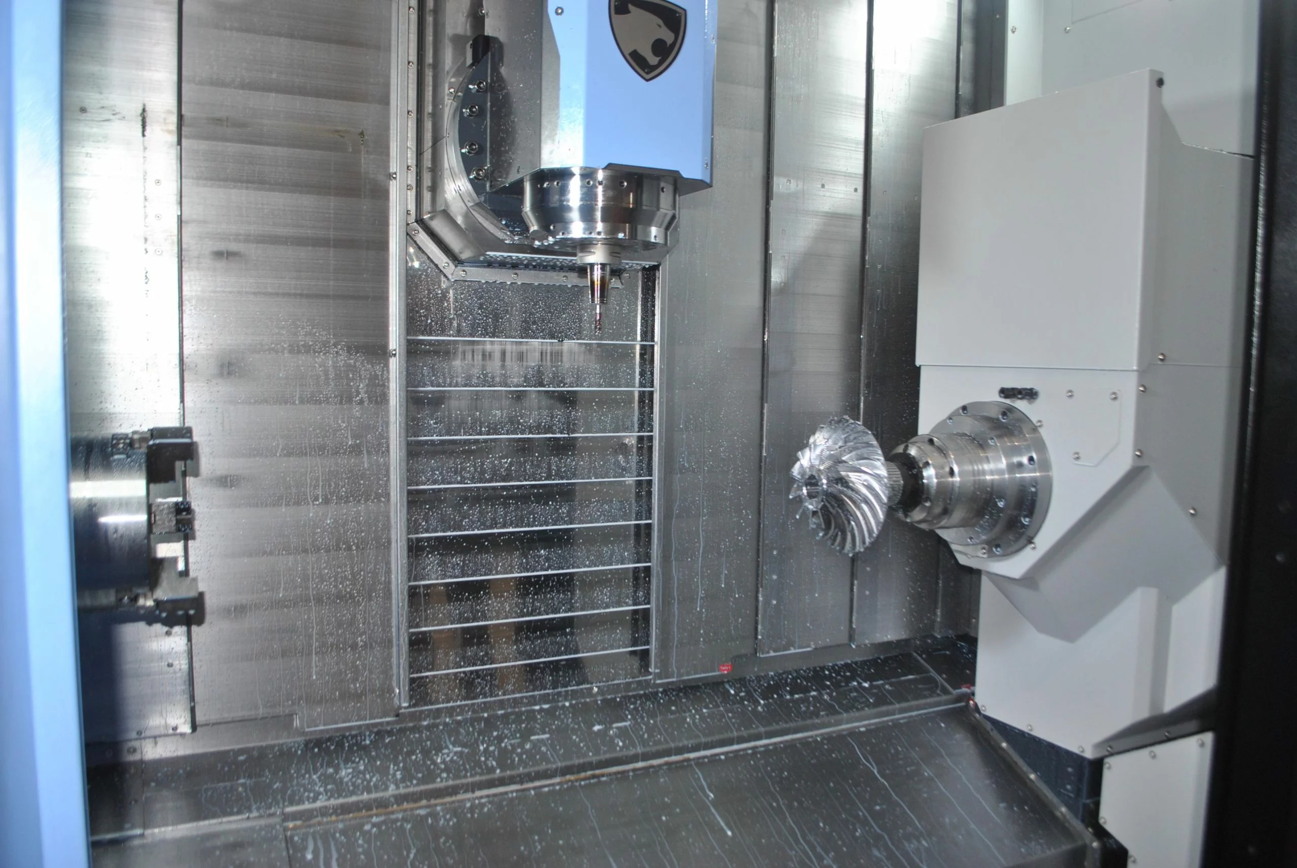 SMX 2100S mill-turn machine manufacturing an aerospace impeller